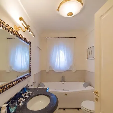 Linaro Villa Anacapri (Isola di Capri)